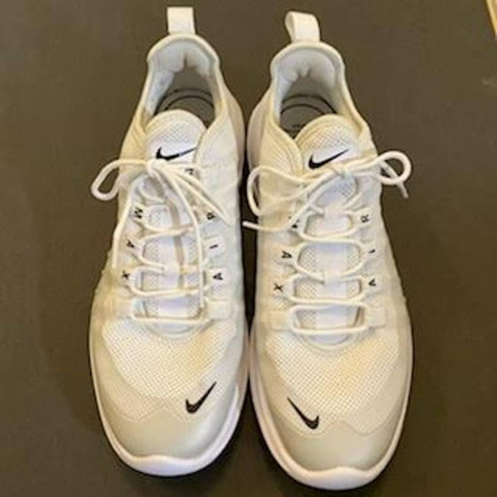 Nike Air Max Men Running shoes sneakers size 8.5  AA2168-105